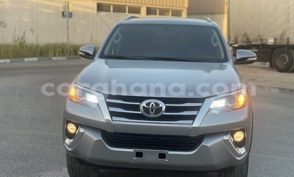 Sayi Na hannu Toyota Fortuner Sauran Mota in Accra a Greater Accra