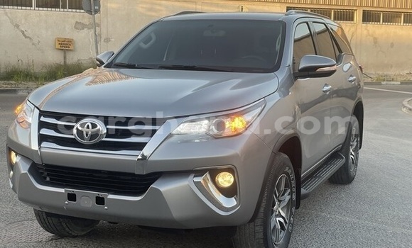 Sayi Na hannu Toyota Fortuner Sauran Mota in Accra a Greater Accra Sayi Na hannu Toyota Fortuner Sauran Mota in Accra a Greater Accra