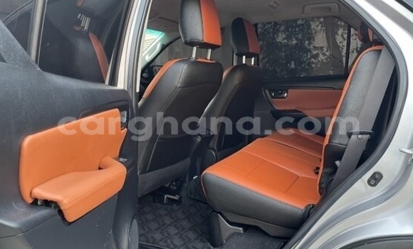 Sayi Na hannu Toyota Fortuner Sauran Mota in Accra a Greater Accra Sayi Na hannu Toyota Fortuner Sauran Mota in Accra a Greater Accra