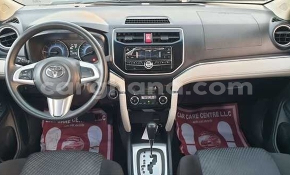 Sayi Na hannu Toyota Rush Red Mota in Accra a Greater Accra Sayi Na hannu Toyota Rush Red Mota in Accra a Greater Accra