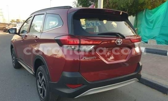 Sayi Na hannu Toyota Rush Red Mota in Accra a Greater Accra Sayi Na hannu Toyota Rush Red Mota in Accra a Greater Accra
