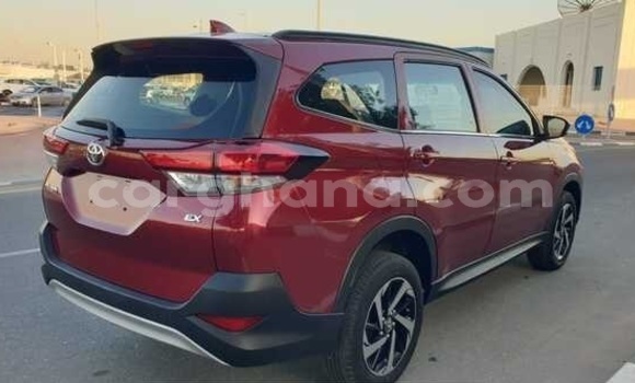 Sayi Na hannu Toyota Rush Red Mota in Accra a Greater Accra Sayi Na hannu Toyota Rush Red Mota in Accra a Greater Accra