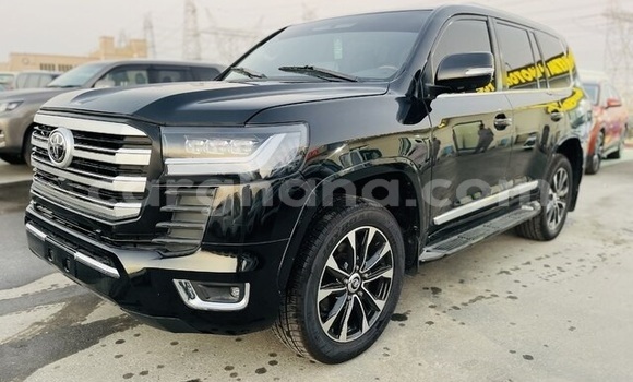 Buy Used Toyota Land Cruiser Black Car in Accra in Greater Accra Buy Used Toyota Land Cruiser Black Car in Accra in Greater Accra