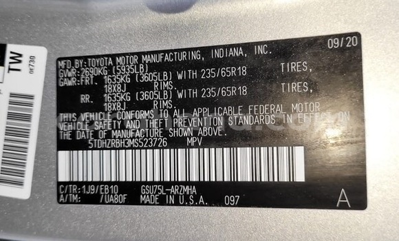 Sayi Na hannu Toyota Highlander Azurfa Mota in Accra a Greater Accra Sayi Na hannu Toyota Highlander Azurfa Mota in Accra a Greater Accra