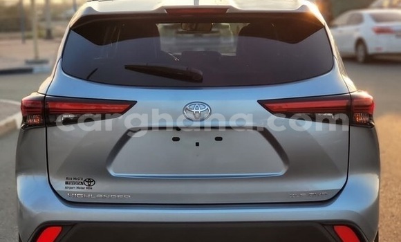 Sayi Na hannu Toyota Highlander Azurfa Mota in Accra a Greater Accra Sayi Na hannu Toyota Highlander Azurfa Mota in Accra a Greater Accra