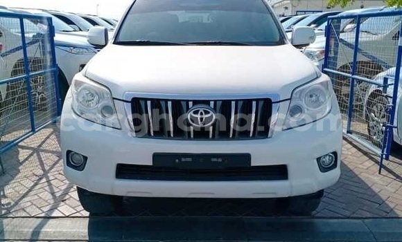Buy Used Toyota Land Cruiser Prado White Car in Accra in Greater Accra