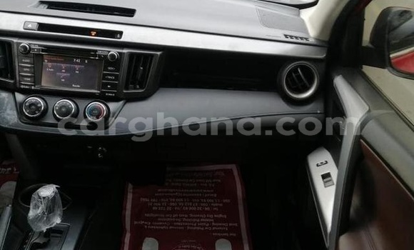 Sayi Na hannu Toyota RAV4 Red Mota in Accra a Greater Accra Sayi Na hannu Toyota RAV4 Red Mota in Accra a Greater Accra