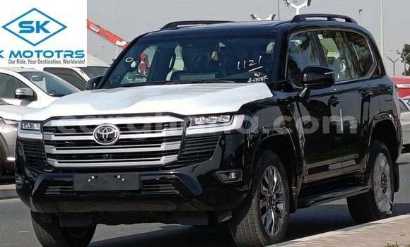 Ra Imported Toyota Land Cruiser Black Ọkọ̀ in Import - Dubai ni Ashanti