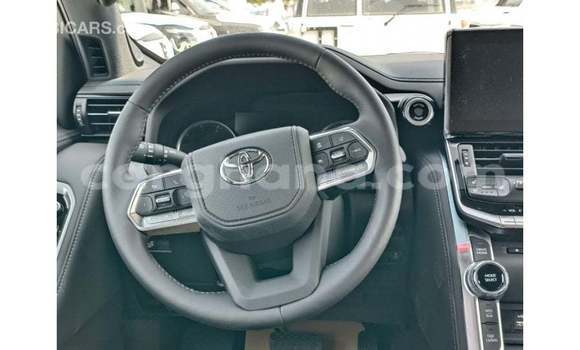 Buy Import Toyota Land Cruiser White Car in Import - Dubai in Ashanti Buy Import Toyota Land Cruiser White Car in Import - Dubai in Ashanti