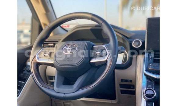 Buy Import Toyota Land Cruiser White Car in Import - Dubai in Ashanti Buy Import Toyota Land Cruiser White Car in Import - Dubai in Ashanti
