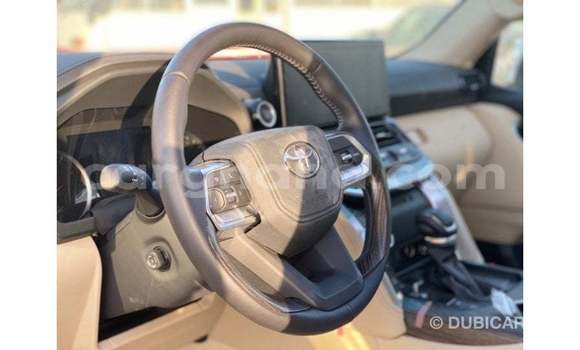Buy Import Toyota Land Cruiser White Car in Import - Dubai in Ashanti Buy Import Toyota Land Cruiser White Car in Import - Dubai in Ashanti
