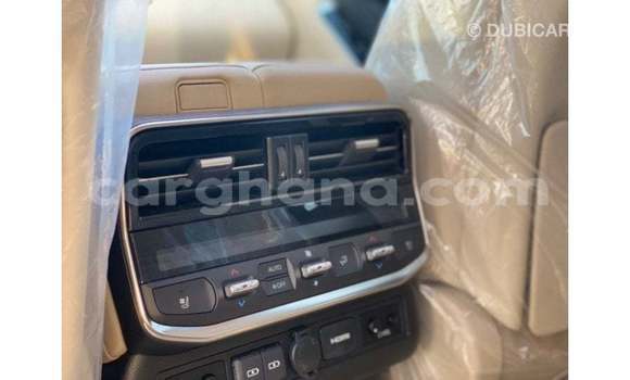 Buy Import Toyota Land Cruiser White Car in Import - Dubai in Ashanti Buy Import Toyota Land Cruiser White Car in Import - Dubai in Ashanti
