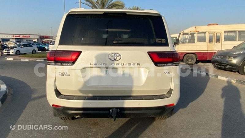 Big with watermark toyota land cruiser ashanti import dubai 53847