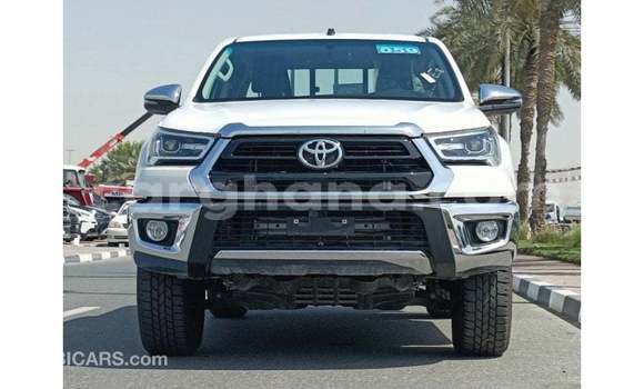 Buy Import Toyota Hilux White Car in Import - Dubai in Ashanti Buy Import Toyota Hilux White Car in Import - Dubai in Ashanti