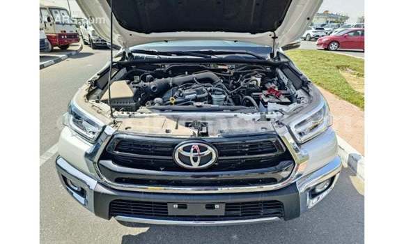 Buy Import Toyota Hilux White Car in Import - Dubai in Ashanti Buy Import Toyota Hilux White Car in Import - Dubai in Ashanti