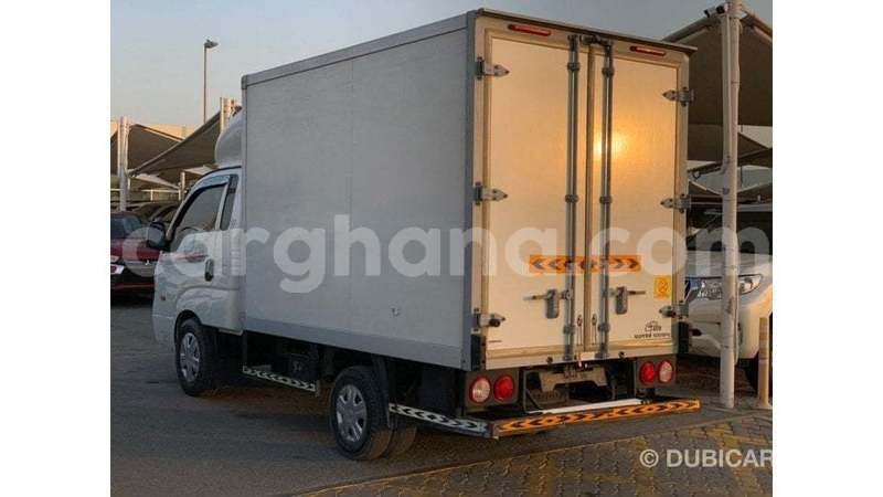 Big with watermark kia k3 ashanti import dubai 53856