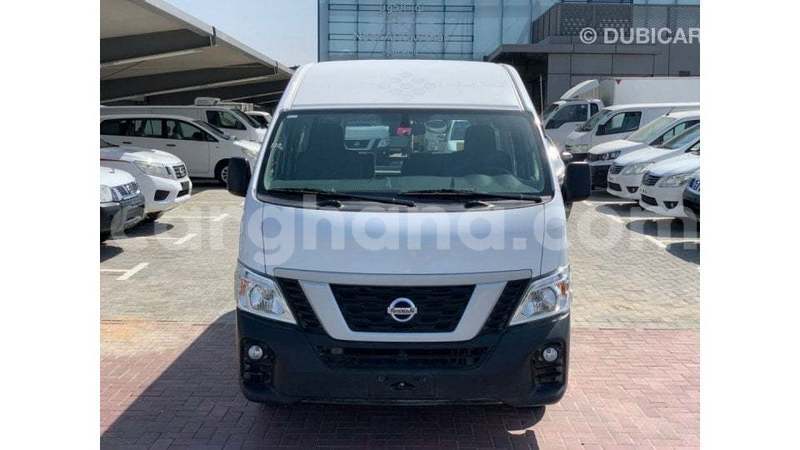 Big with watermark nissan urvan ashanti import dubai 53857