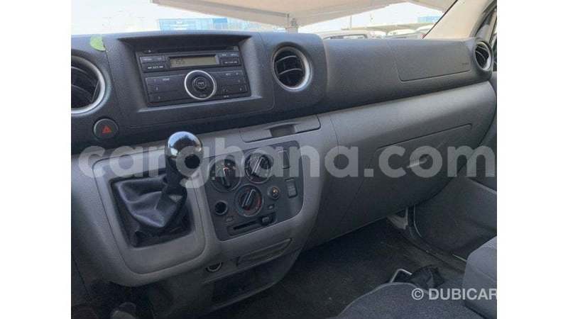 Big with watermark nissan urvan ashanti import dubai 53857