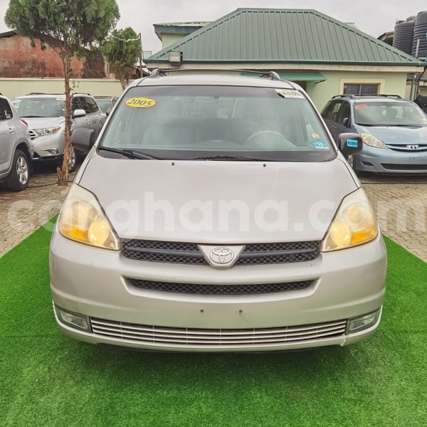 Big with watermark toyota sienna western takoradi 53858