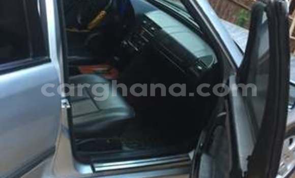 Ra Àlòkù Mercedes‒Benz C–Class Silver Ọkọ̀ in Accra ni Greater Accra Ra Àlòkù Mercedes‒Benz C–Class Silver Ọkọ̀ in Accra ni Greater Accra