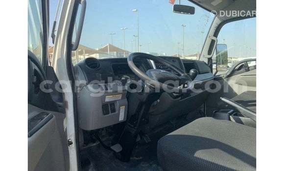 Ra Imported Mitsubishi Carisma funfun Ọkọ̀ in Import - Dubai ni Ashanti Ra Imported Mitsubishi Carisma funfun Ọkọ̀ in Import - Dubai ni Ashanti