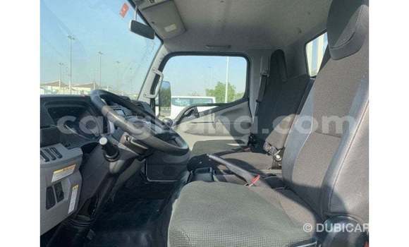 Ra Imported Mitsubishi Carisma funfun Ọkọ̀ in Import - Dubai ni Ashanti Ra Imported Mitsubishi Carisma funfun Ọkọ̀ in Import - Dubai ni Ashanti