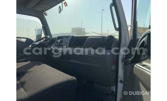 Ra Imported Mitsubishi Carisma funfun Ọkọ̀ in Import - Dubai ni Ashanti Ra Imported Mitsubishi Carisma funfun Ọkọ̀ in Import - Dubai ni Ashanti