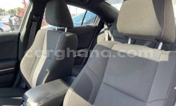 Sayi Na hannu Dodge Charger White Mota in Accra a Greater Accra Sayi Na hannu Dodge Charger White Mota in Accra a Greater Accra