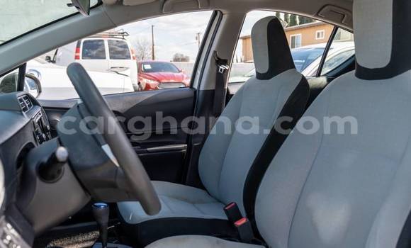 Sayi Na hannu Toyota Prius c White Mota in Accra a Greater Accra Sayi Na hannu Toyota Prius c White Mota in Accra a Greater Accra