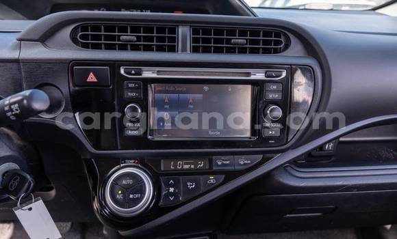 Sayi Na hannu Toyota Prius c White Mota in Accra a Greater Accra Sayi Na hannu Toyota Prius c White Mota in Accra a Greater Accra