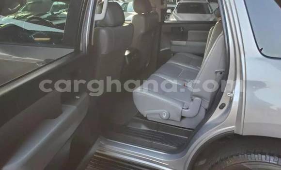 Ra Àlòkù Toyota Sequoia Silver Ọkọ̀ in Accra ni Greater Accra Ra Àlòkù Toyota Sequoia Silver Ọkọ̀ in Accra ni Greater Accra