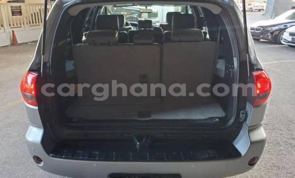 Ra Àlòkù Toyota Sequoia Silver Ọkọ̀ in Accra ni Greater Accra Ra Àlòkù Toyota Sequoia Silver Ọkọ̀ in Accra ni Greater Accra