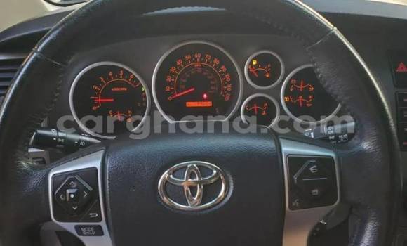 Ra Àlòkù Toyota Sequoia Silver Ọkọ̀ in Accra ni Greater Accra Ra Àlòkù Toyota Sequoia Silver Ọkọ̀ in Accra ni Greater Accra