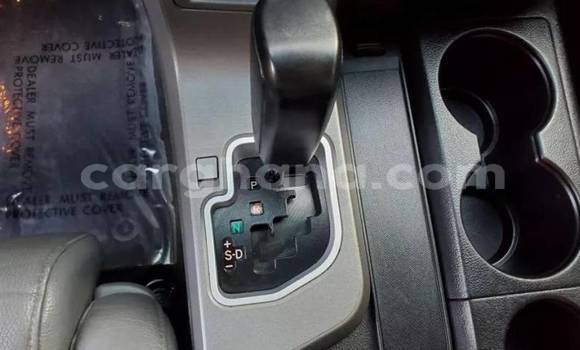Ra Àlòkù Toyota Sequoia Silver Ọkọ̀ in Accra ni Greater Accra Ra Àlòkù Toyota Sequoia Silver Ọkọ̀ in Accra ni Greater Accra