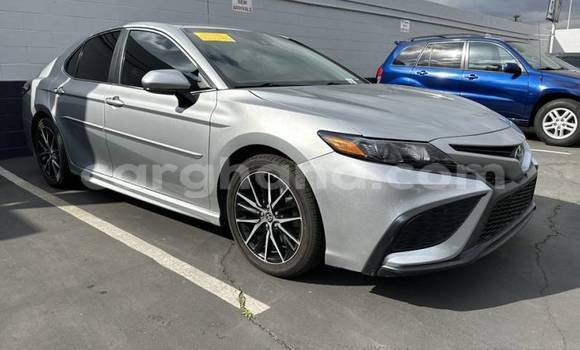 Sayi Na hannu Toyota Camry Azurfa Mota in Accra a Greater Accra Sayi Na hannu Toyota Camry Azurfa Mota in Accra a Greater Accra