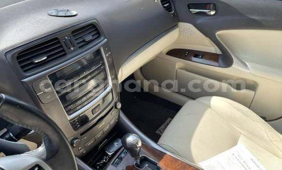 Sayi Na hannu Lexus IS White Mota in Accra a Greater Accra Sayi Na hannu Lexus IS White Mota in Accra a Greater Accra