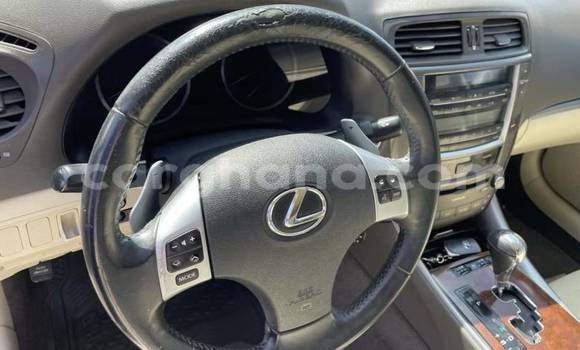 Sayi Na hannu Lexus IS White Mota in Accra a Greater Accra Sayi Na hannu Lexus IS White Mota in Accra a Greater Accra