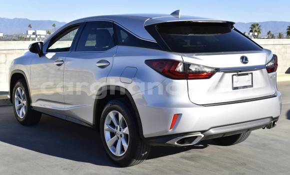 Sayi Na hannu Lexus RX 350 Azurfa Mota in Accra a Greater Accra Sayi Na hannu Lexus RX 350 Azurfa Mota in Accra a Greater Accra