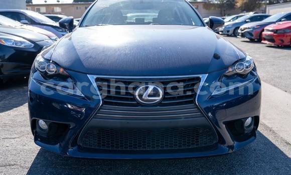 Sayi Na hannu Lexus IS Black Mota in Accra a Greater Accra