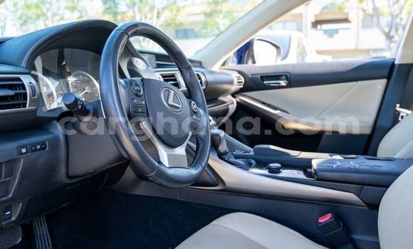 Sayi Na hannu Lexus IS Black Mota in Accra a Greater Accra Sayi Na hannu Lexus IS Black Mota in Accra a Greater Accra