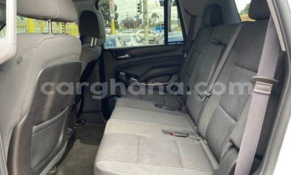 Sayi Na hannu Chevrolet Tahoe White Mota in Accra a Greater Accra Sayi Na hannu Chevrolet Tahoe White Mota in Accra a Greater Accra