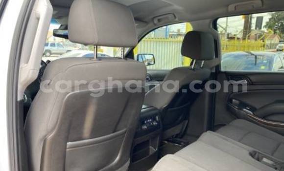 Sayi Na hannu Chevrolet Tahoe White Mota in Accra a Greater Accra Sayi Na hannu Chevrolet Tahoe White Mota in Accra a Greater Accra