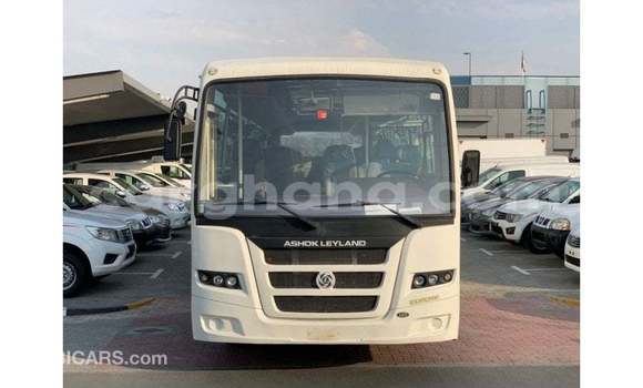 Ra Imported Ashok Leyland PICK UP CARGO funfun Ọkọ̀ in Import - Dubai ni Ashanti Ra Imported Ashok Leyland PICK UP CARGO funfun Ọkọ̀ in Import - Dubai ni Ashanti