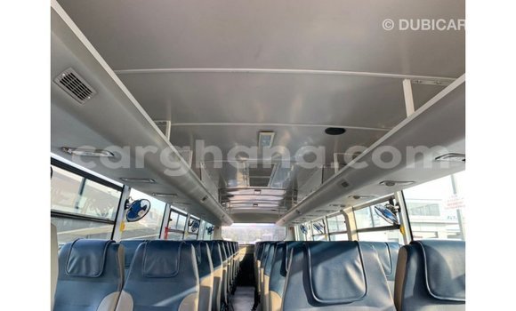 Ra Imported Ashok Leyland PICK UP CARGO funfun Ọkọ̀ in Import - Dubai ni Ashanti Ra Imported Ashok Leyland PICK UP CARGO funfun Ọkọ̀ in Import - Dubai ni Ashanti