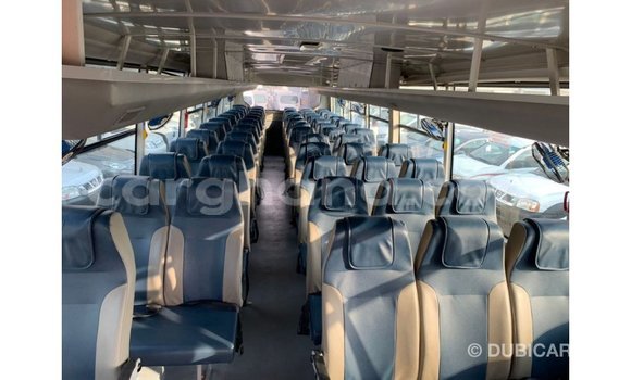 Ra Imported Ashok Leyland PICK UP CARGO funfun Ọkọ̀ in Import - Dubai ni Ashanti Ra Imported Ashok Leyland PICK UP CARGO funfun Ọkọ̀ in Import - Dubai ni Ashanti