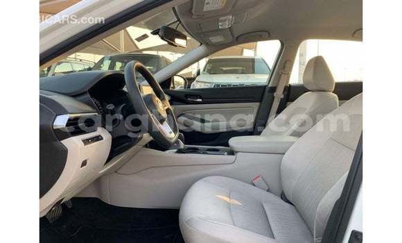 Ra Imported Nissan Altima funfun Ọkọ̀ in Import - Dubai ni Ashanti Ra Imported Nissan Altima funfun Ọkọ̀ in Import - Dubai ni Ashanti