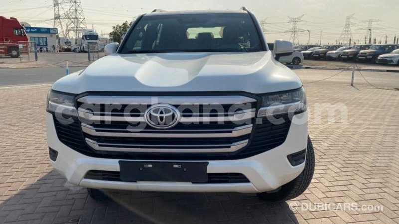 Big with watermark toyota land cruiser ashanti import dubai 53898