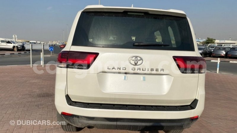 Big with watermark toyota land cruiser ashanti import dubai 53898