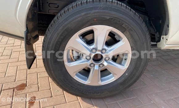 Buy Import Toyota Land Cruiser White Car in Import - Dubai in Ashanti Buy Import Toyota Land Cruiser White Car in Import - Dubai in Ashanti