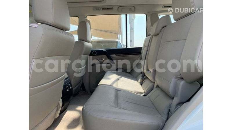 Big with watermark mitsubishi pajero ashanti import dubai 53899